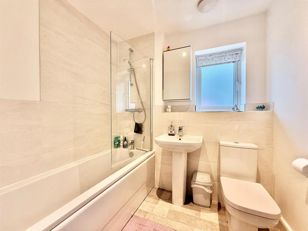 PHOTO-2025-12-12-09-54-48 2.jpg