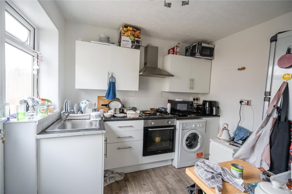 86 Kitchen