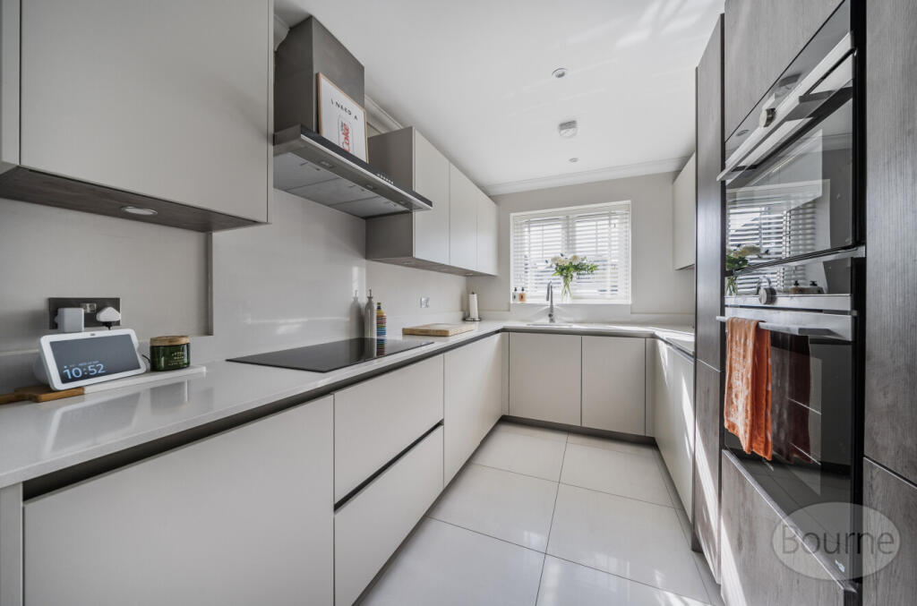 14858236-80bc-429...