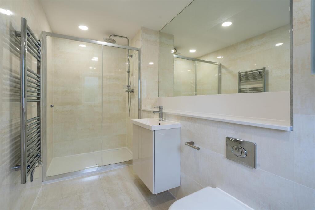 68 Alberbrook Road Solihull_14.jpg