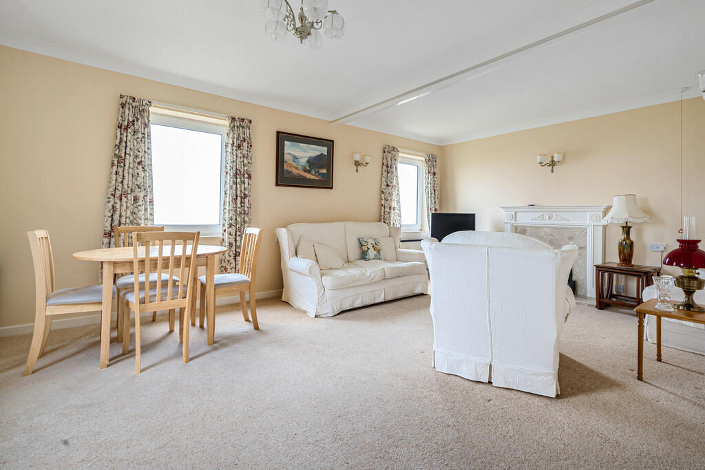 Living Dining Roo...