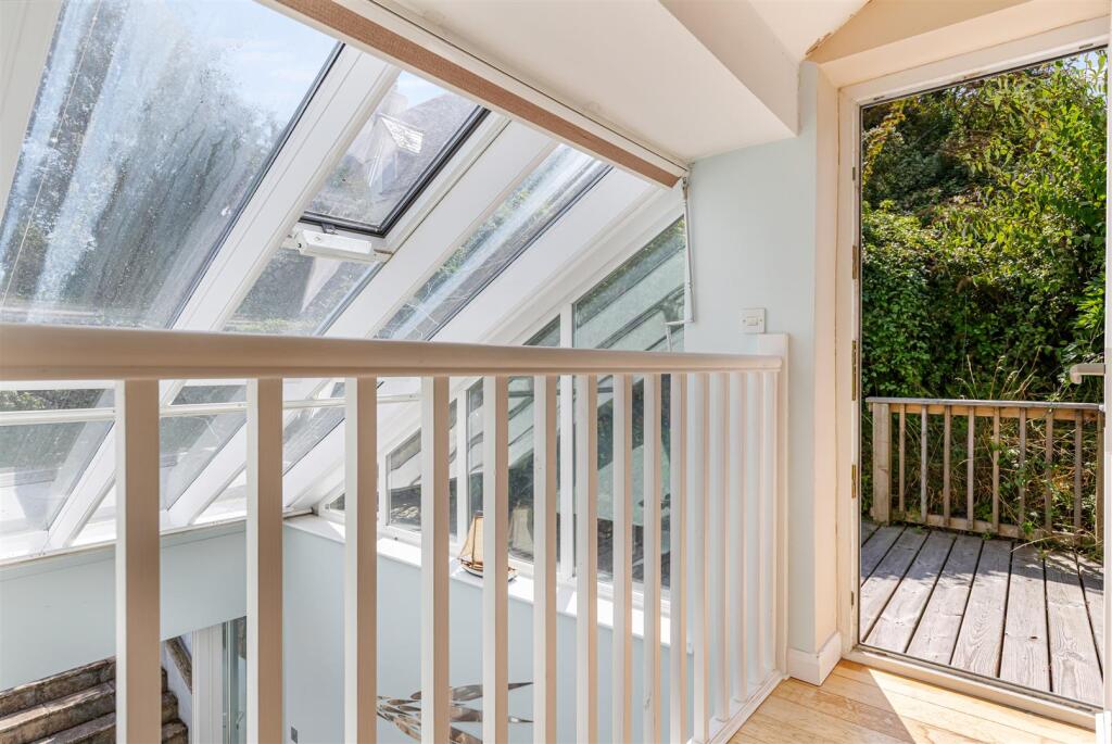 A26 - Bluebird Cottage, Dittisham, The Level - 250