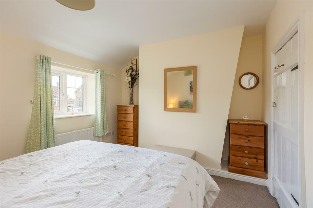 Greystones Bedroom 4-2.jpg