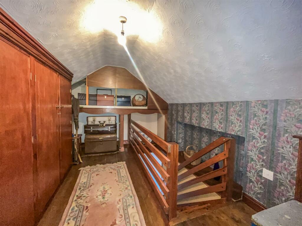 Second Floor Landing