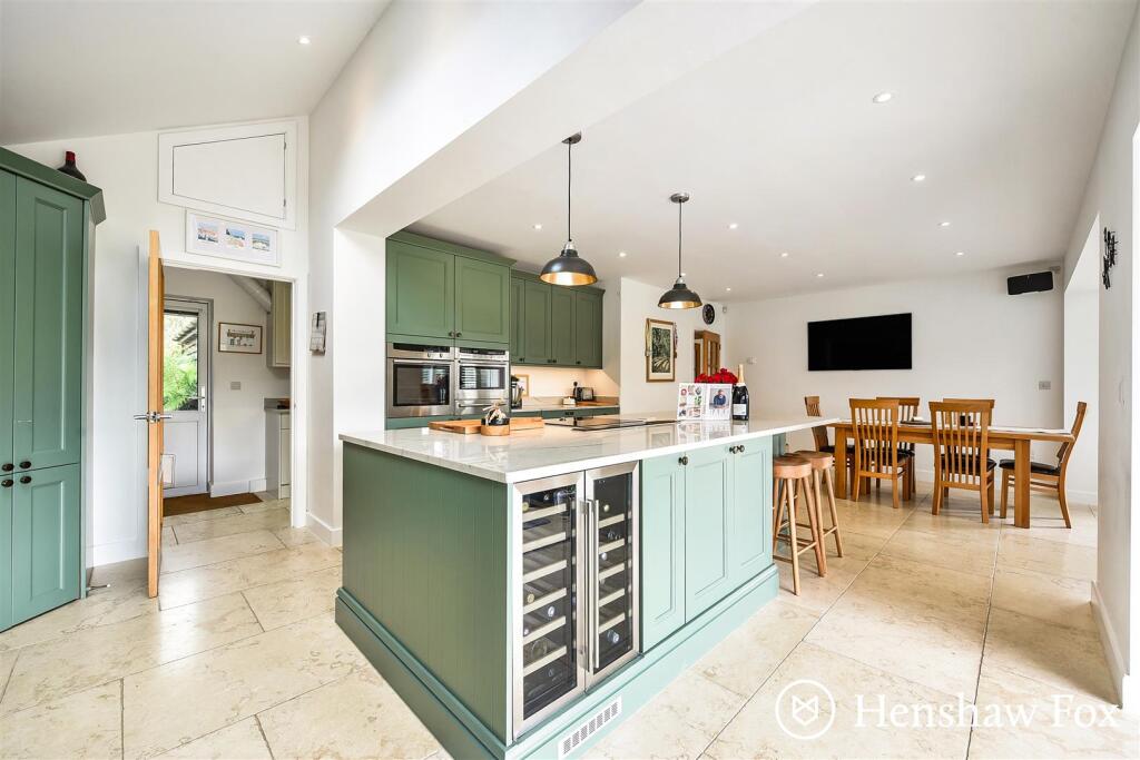 sketch_Ph37_6249526 - Copy.jpg