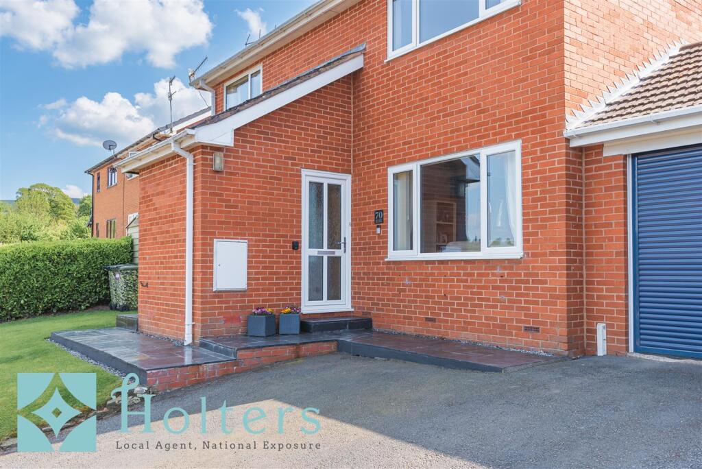 70 Rocke's Meadow, Knighton-37.jpg