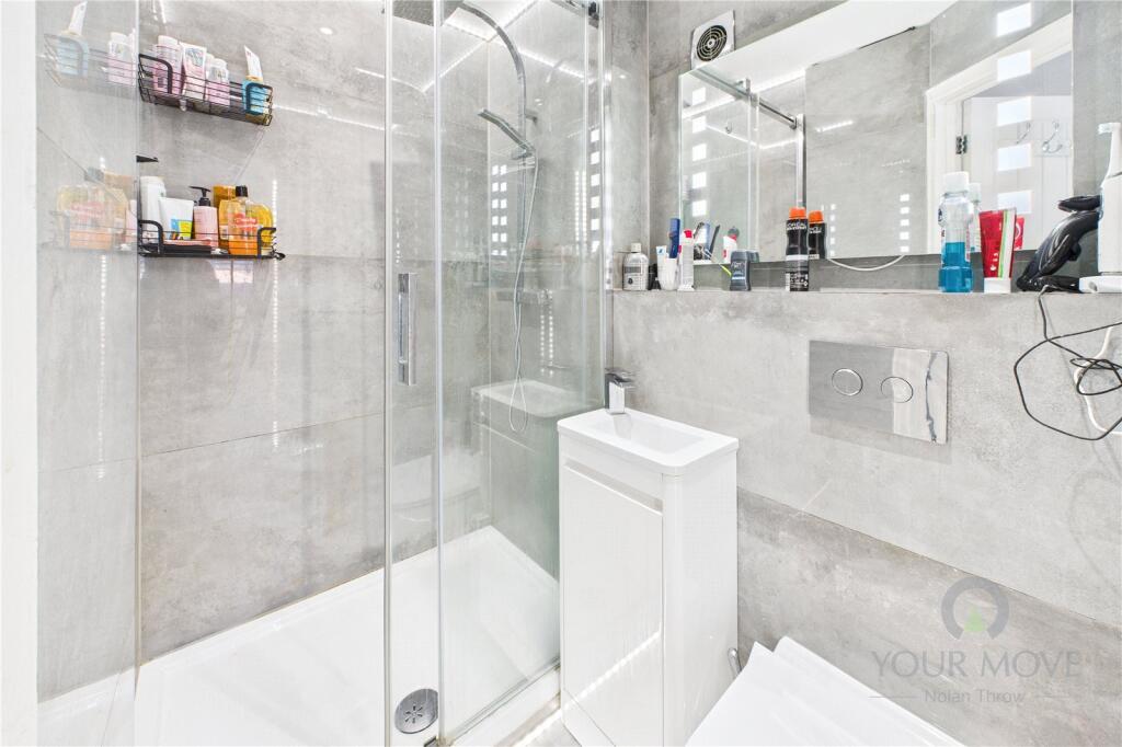 Ensuite