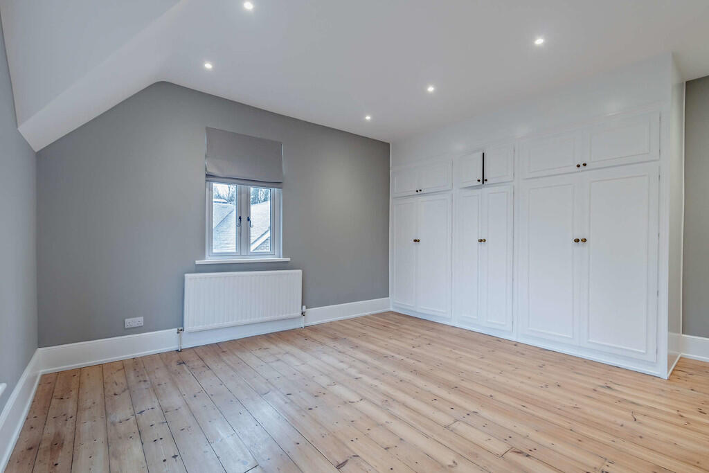 Bedroom....