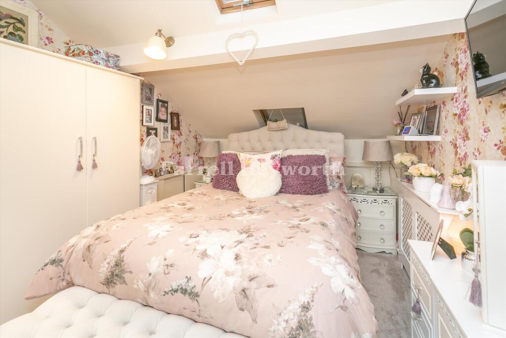 Bedroom 1 view 3