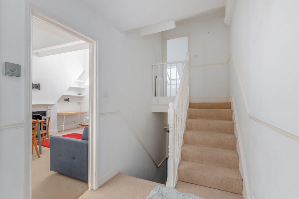 Carminia Road 54 Fla