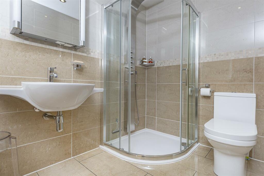 Bramleys Estate Agents - Long Lane - Honley (35).j