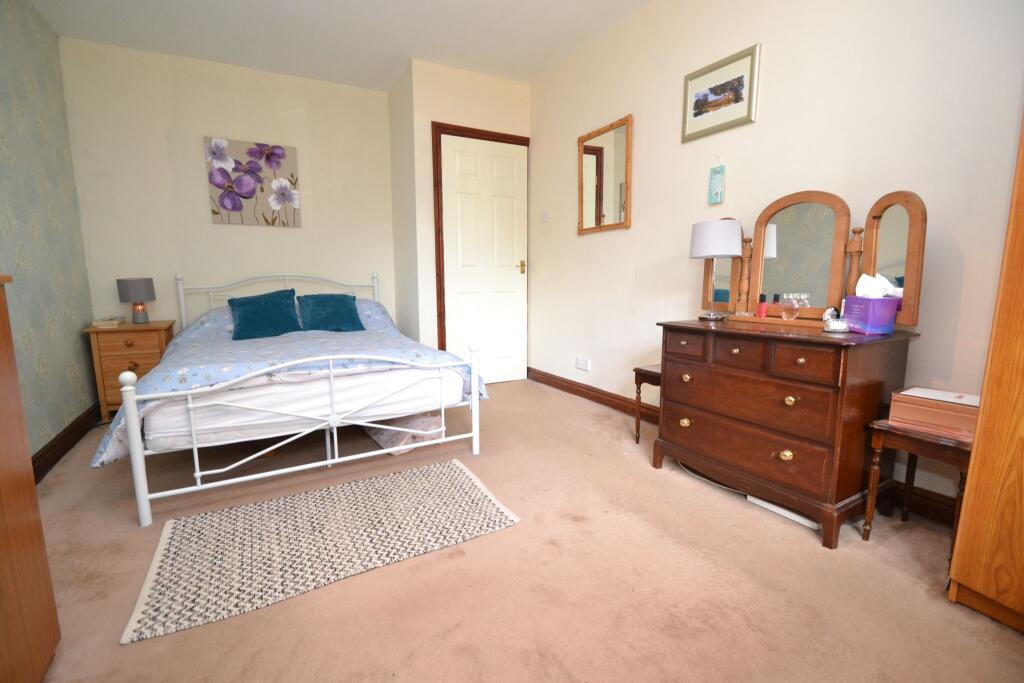 Photograph 10