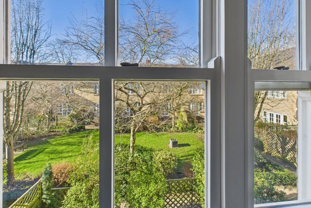 CAM02545G0-PR0344-STILL022