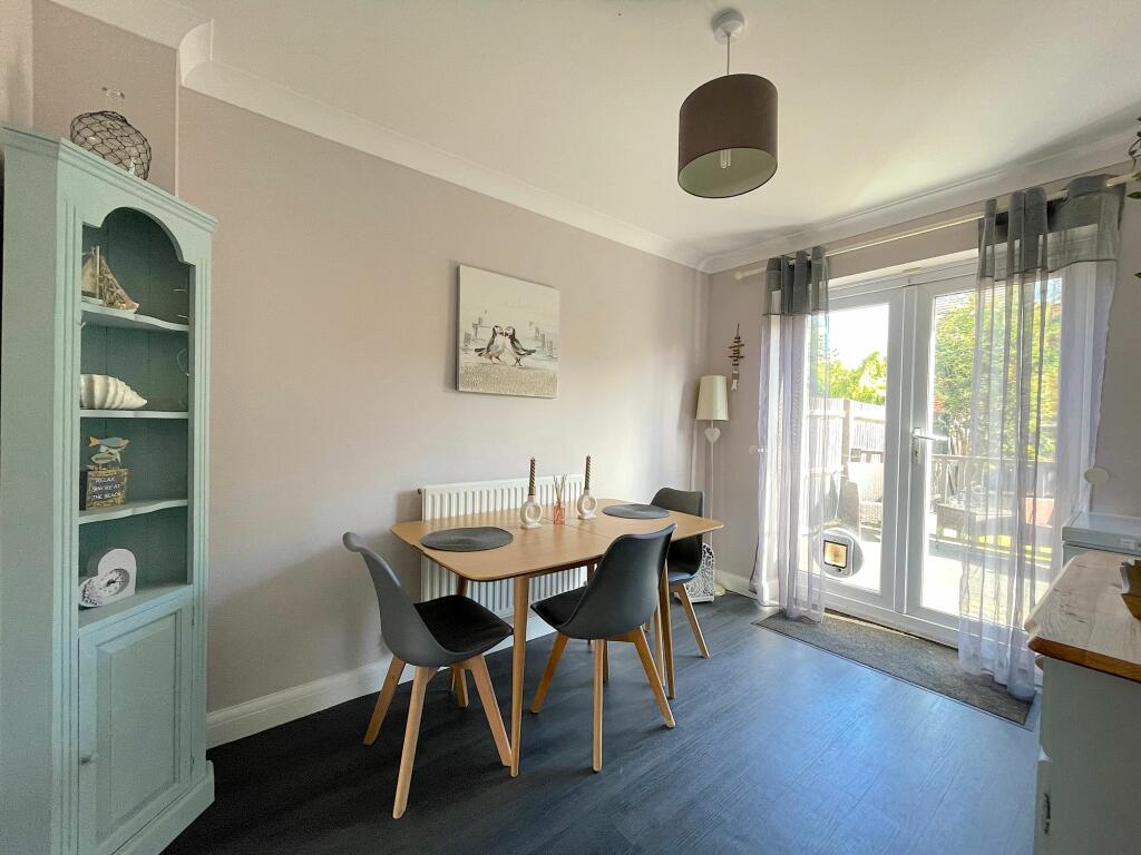 Dining Room (1)