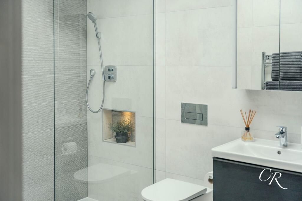 En-suite To Bedroom Two