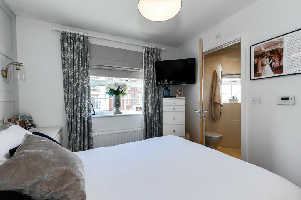 Bedroom One b.JPG