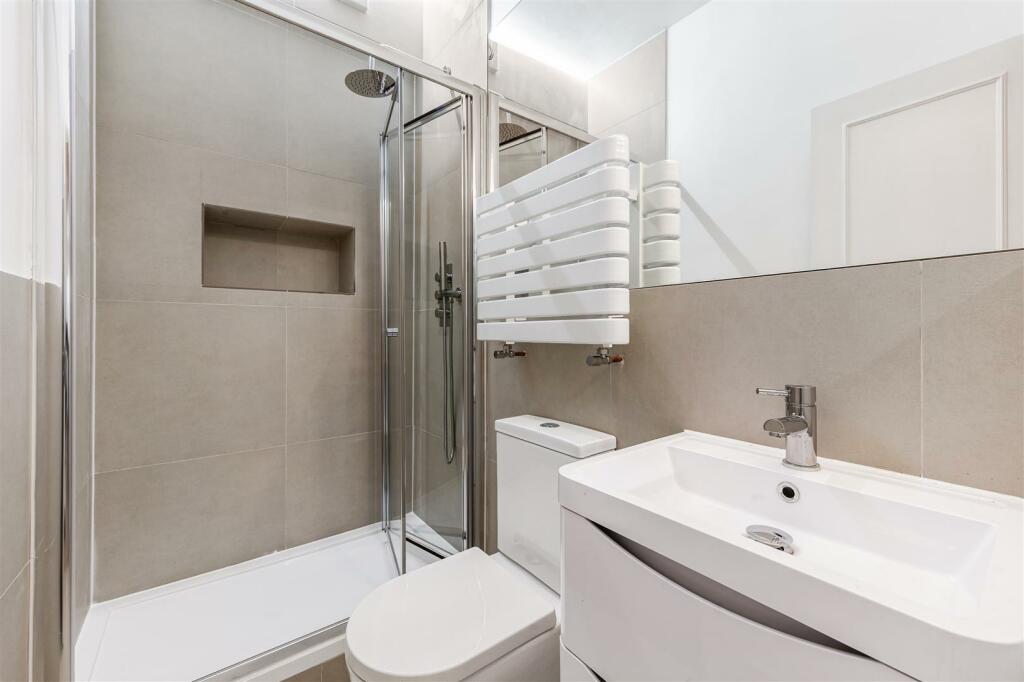 Flat 1, 49 Cumberland Park-11.jpg