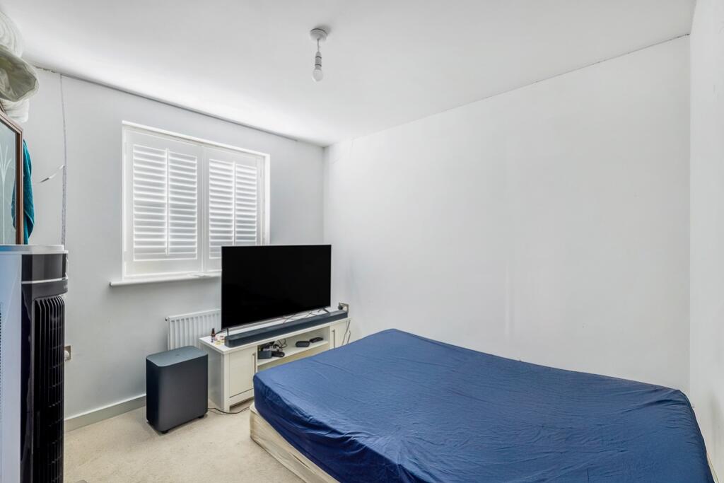 71 Swift Gardens (Kirton)-18