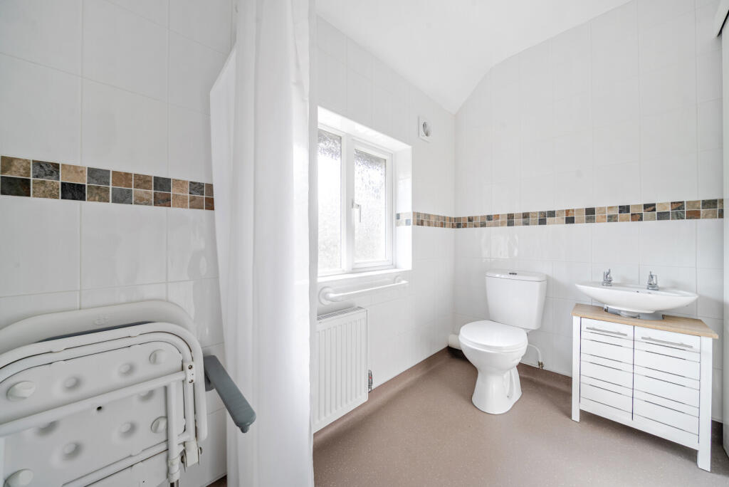 1348786-16-68c298...