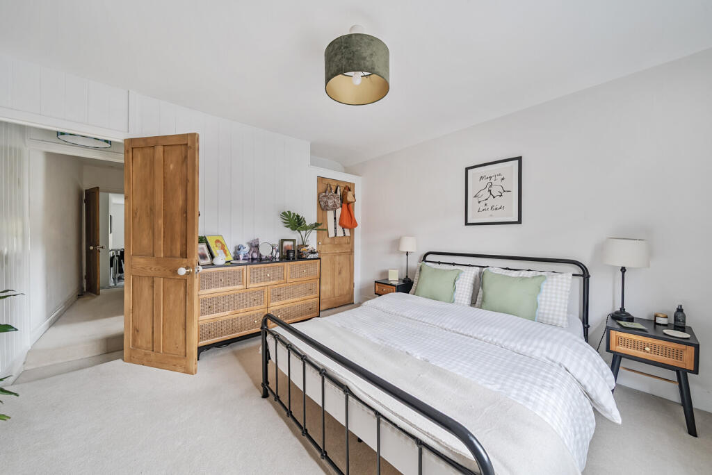 1334326-1-6890e74...