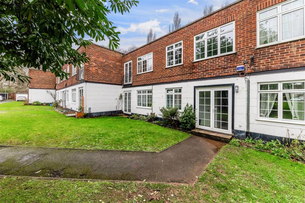 FRESHMOUNT GARDENS (6).jpg