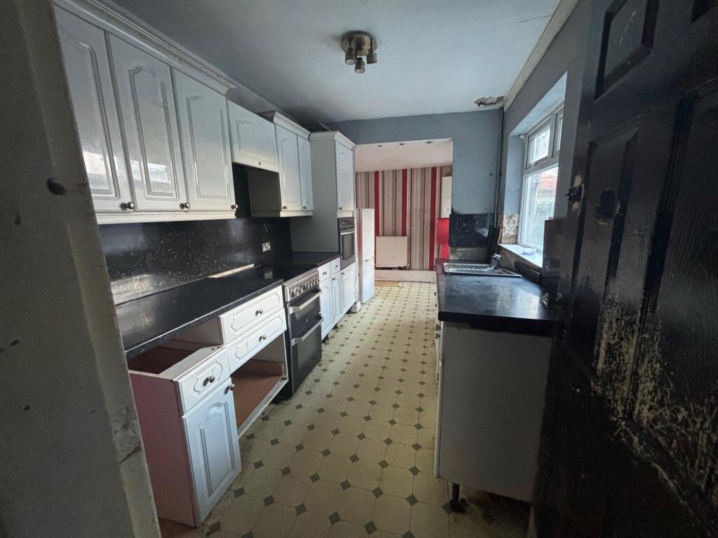 Kitchen T202512101151.jpg