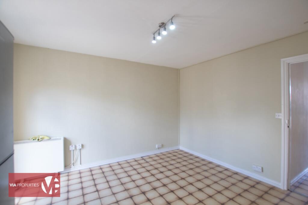 6 Stanstead Road Hoddesdon via properties estate letting comme