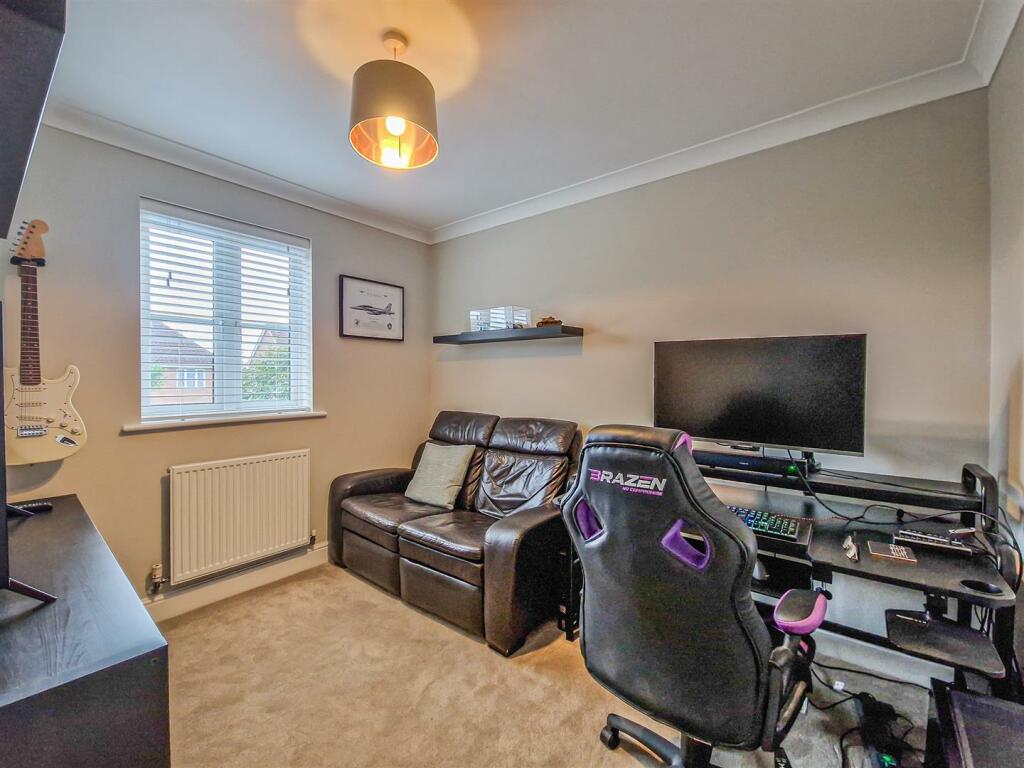 further double bedroom