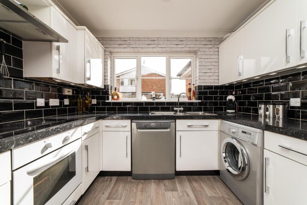 general 14556547_398