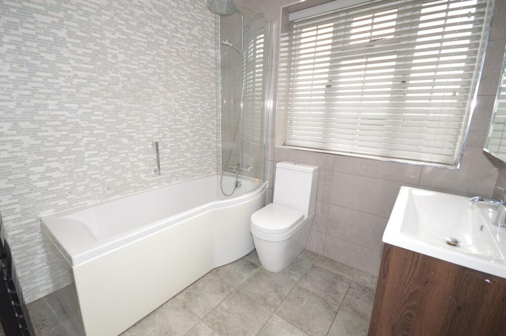 Main Bathroom