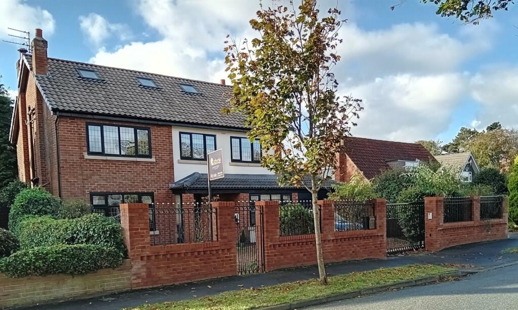 BUSHBYS EXTERNAL.jpg