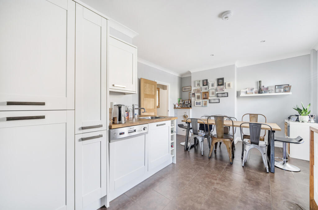 1346313-15-68b85c...