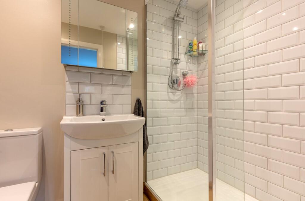 Guest En-suite