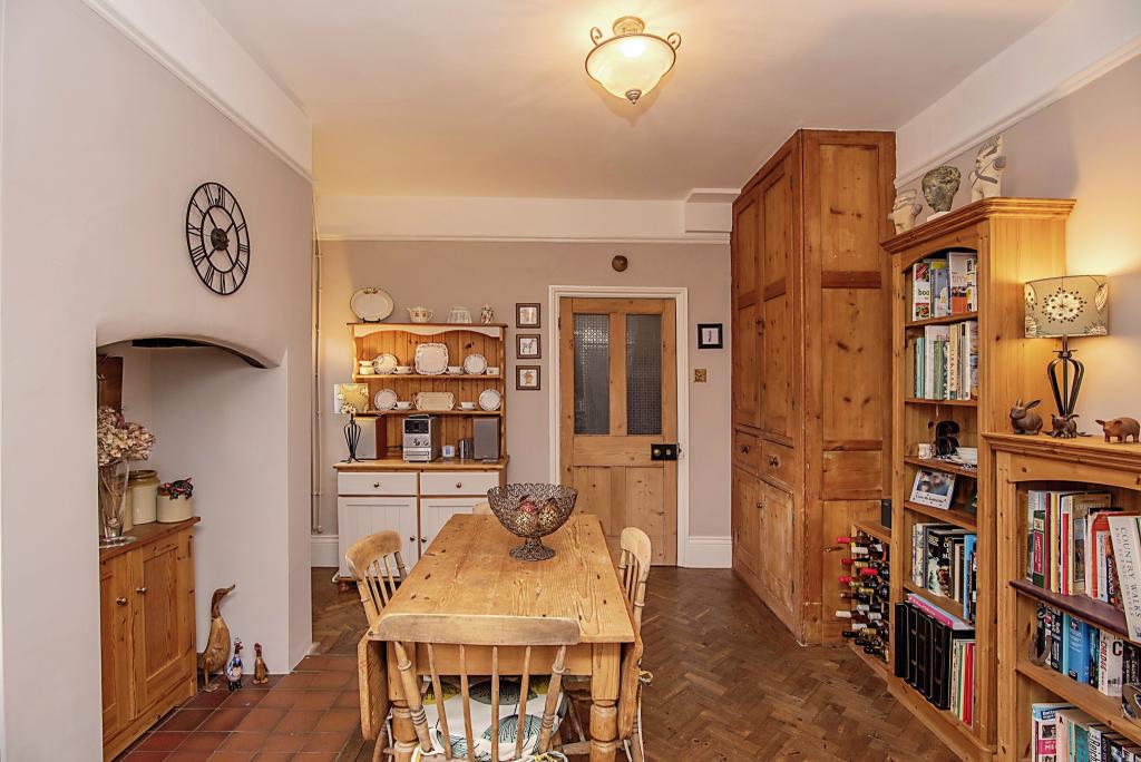 Breakfast Room