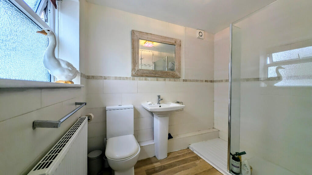 Annexe Shower Rm