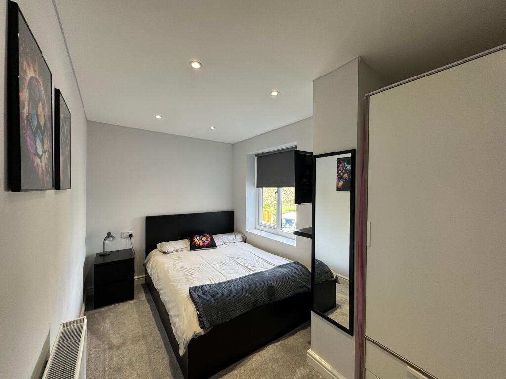 Fifth Bedroom
