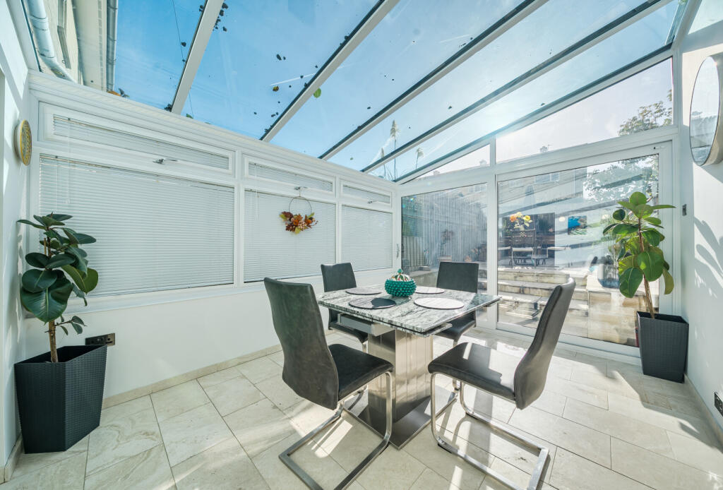 1373159-17-68ff51...