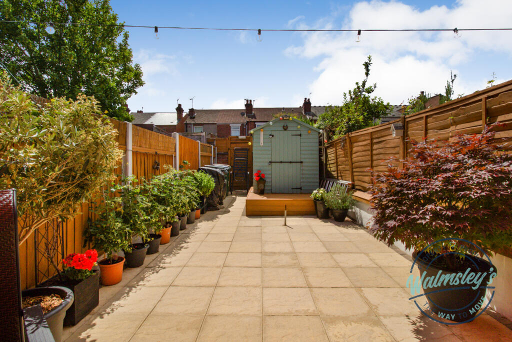 Low maintenance gardens