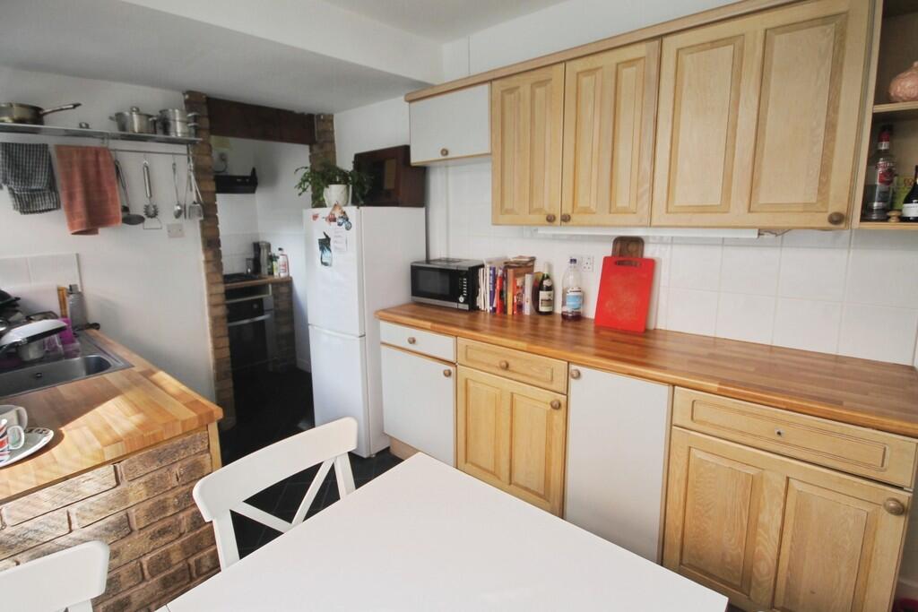 6a14f709-IMG_134_...