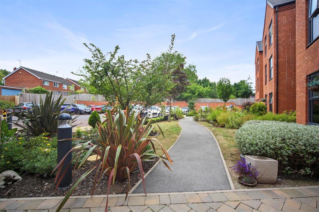 14-097f83966-MBMCS-22MilwardPlace-SELECTS (59).JPG