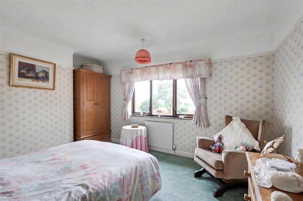 BEDROOM TWO
