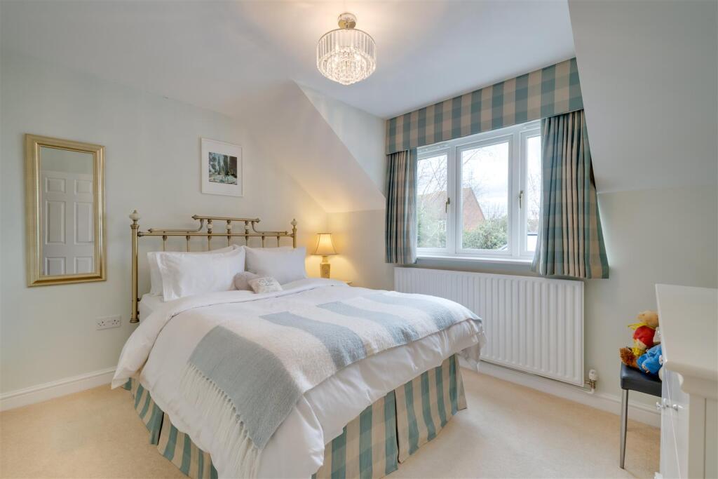 BEDROOM 3