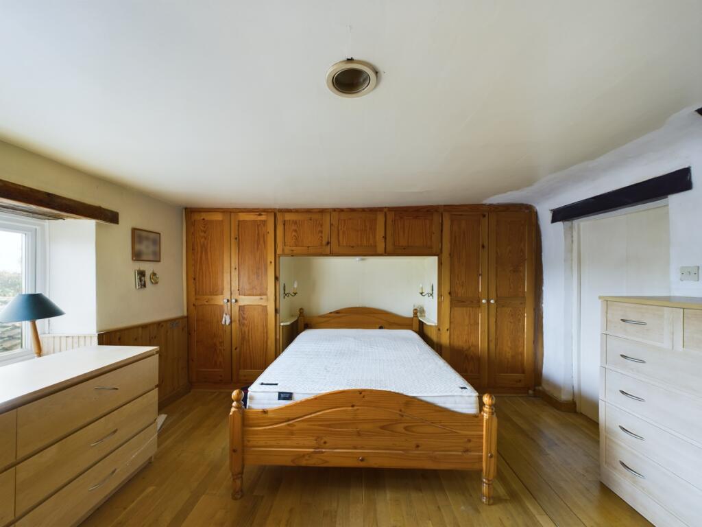 CAM02023G0-PR0069-STILL050