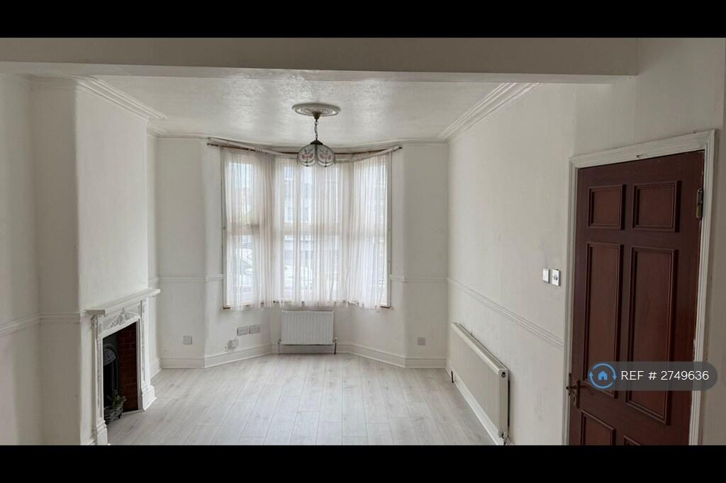 Living Room 3