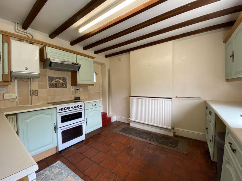 KITCHEN 2