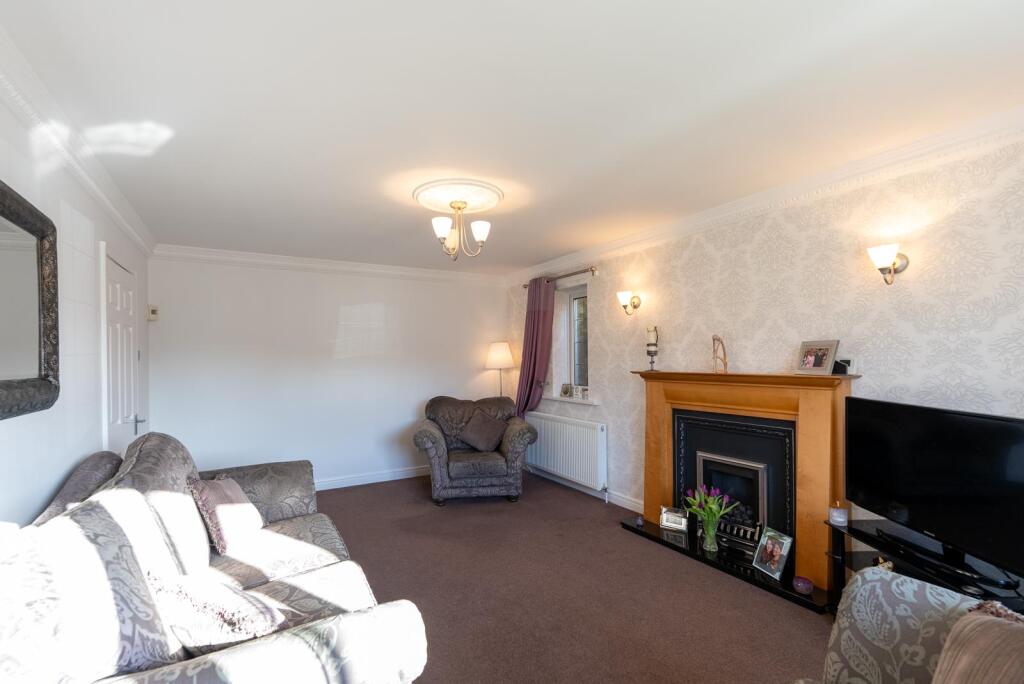 3 Corbiere Close-06.jpg