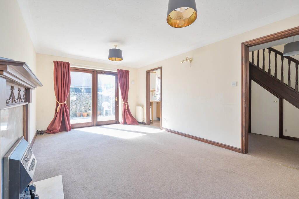 Sitting/Dining Ro...