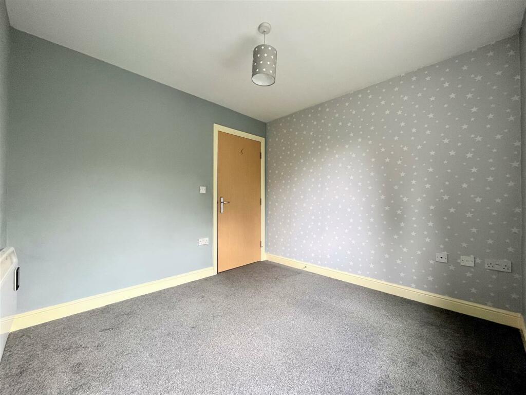 Bedroom 2 Aspect 2