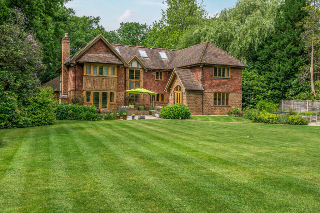 1303185-3-684b28c...