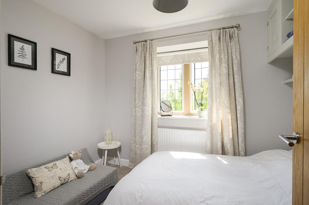 7 The Old Quarry GL7 5ND-Low Res-36.jpg